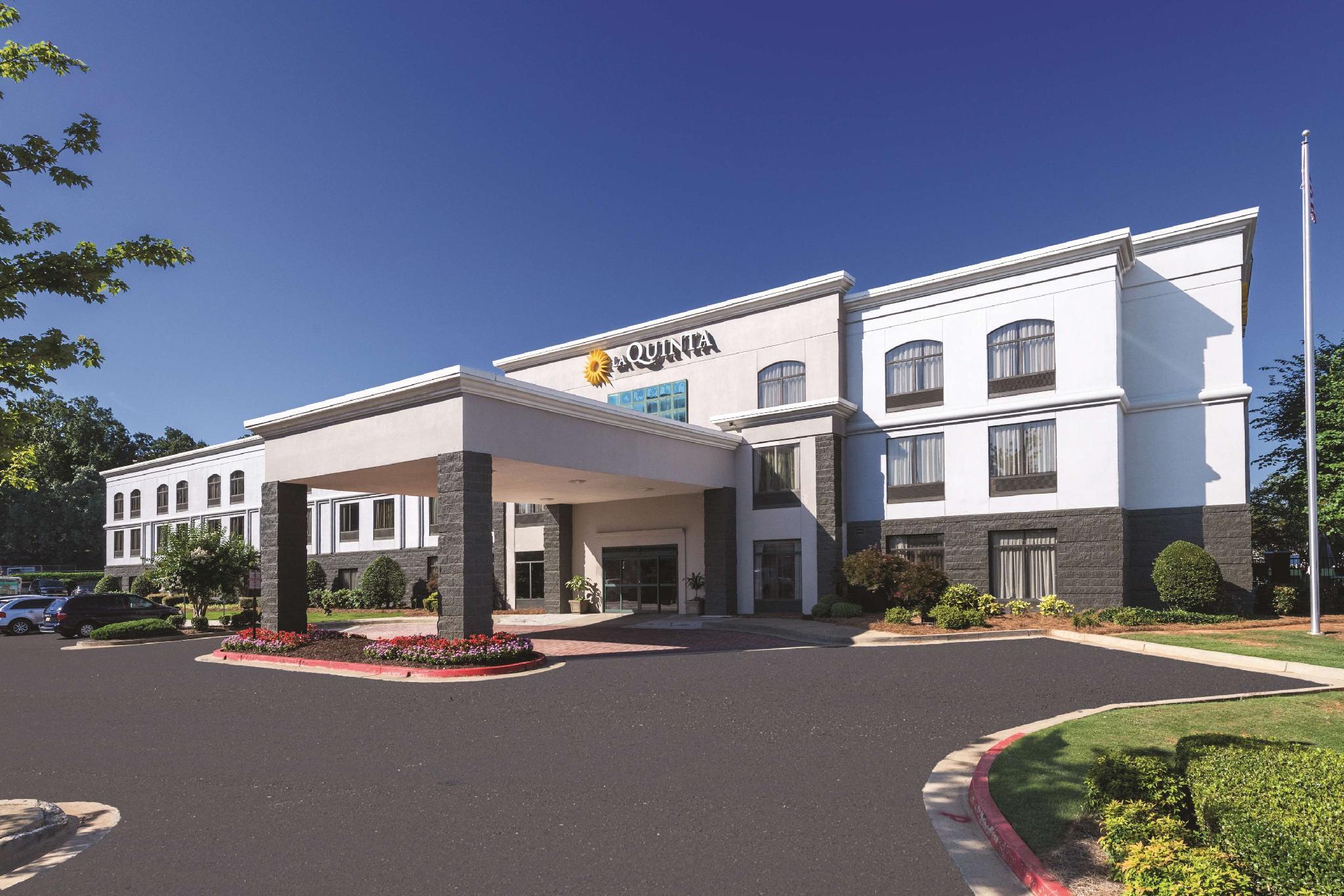 La Quinta By Wyndham Kennesaw Hotel Exterior photo